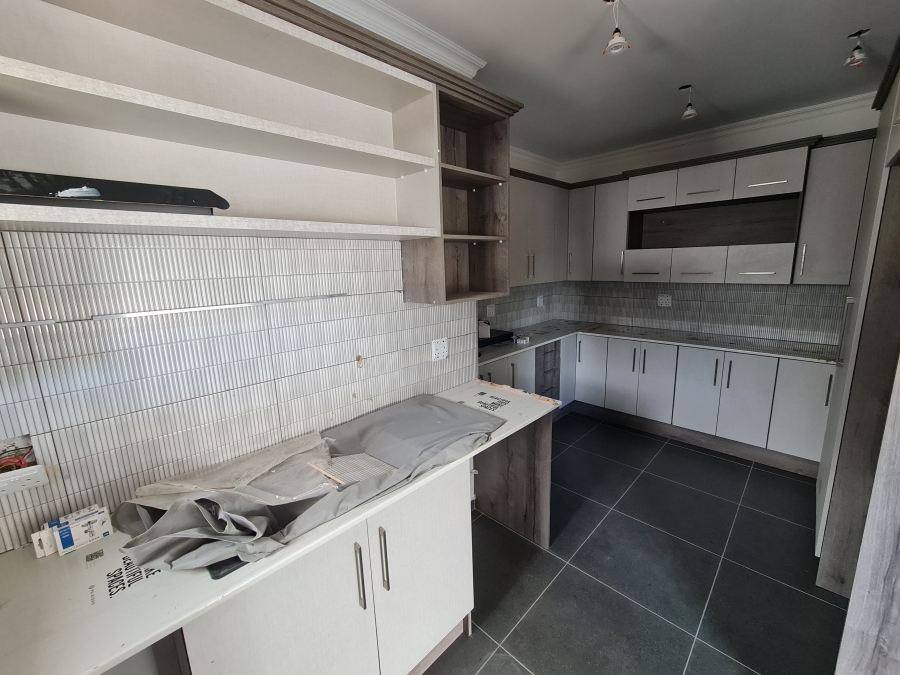 3 Bedroom Property for Sale in Marina Martinique Eastern Cape